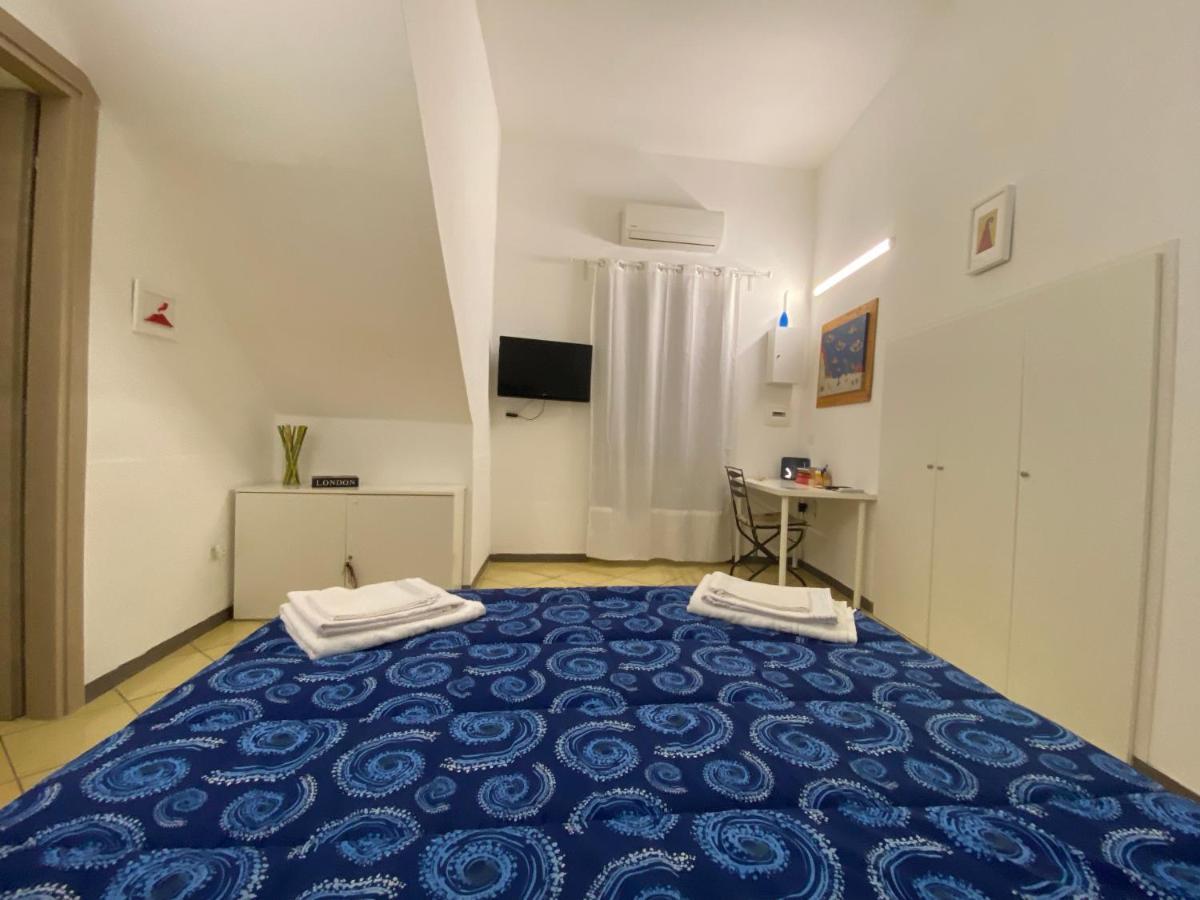 Kiki Suite Napoli Centro Exterior foto