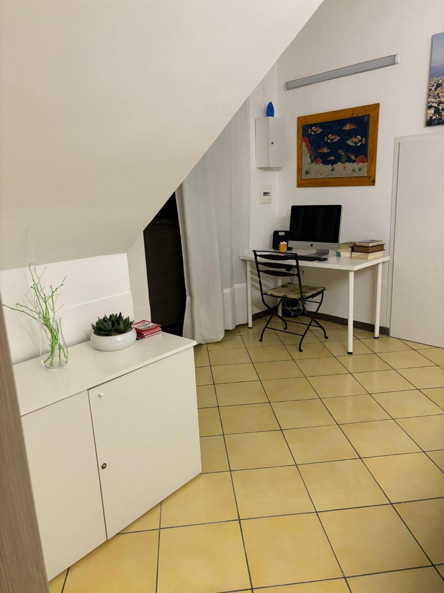 Kiki Suite Napoli Centro Exterior foto